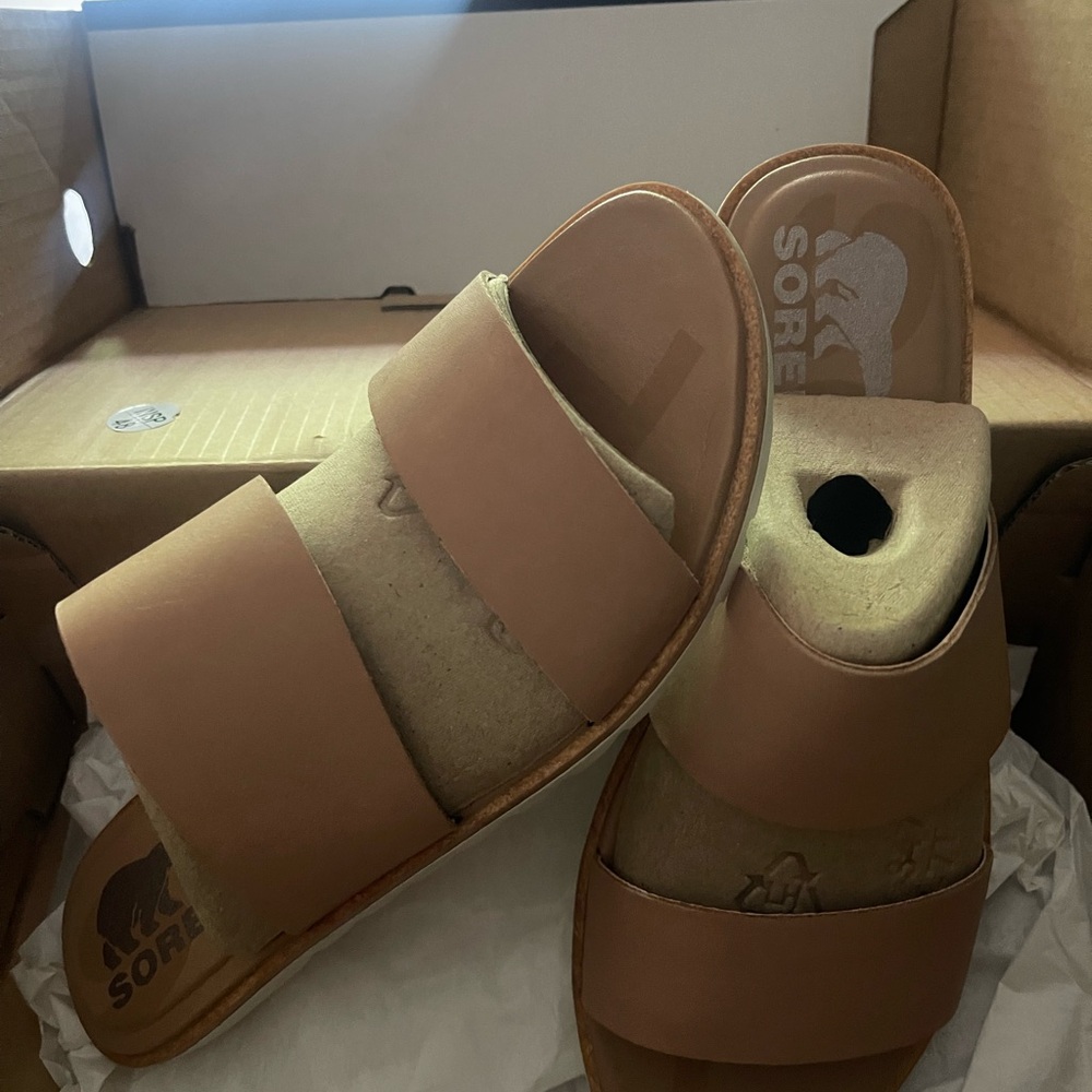 Sorel Tan Slide Sandals